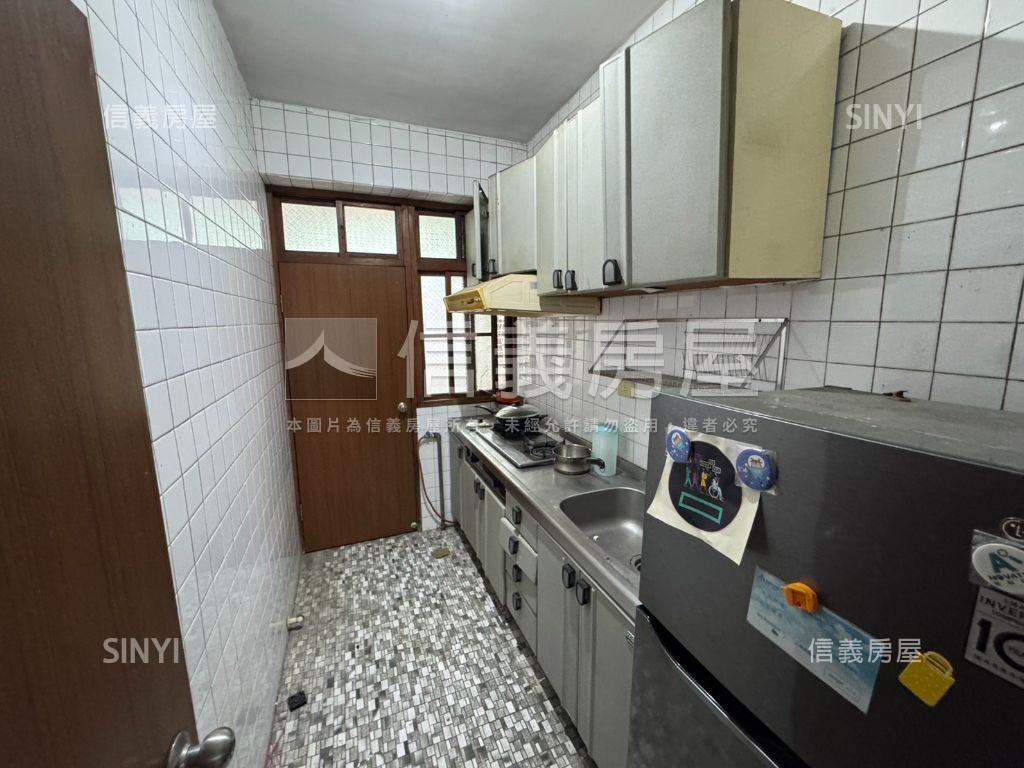 雲和靜巷獨棟美寓房屋室內格局與周邊環境