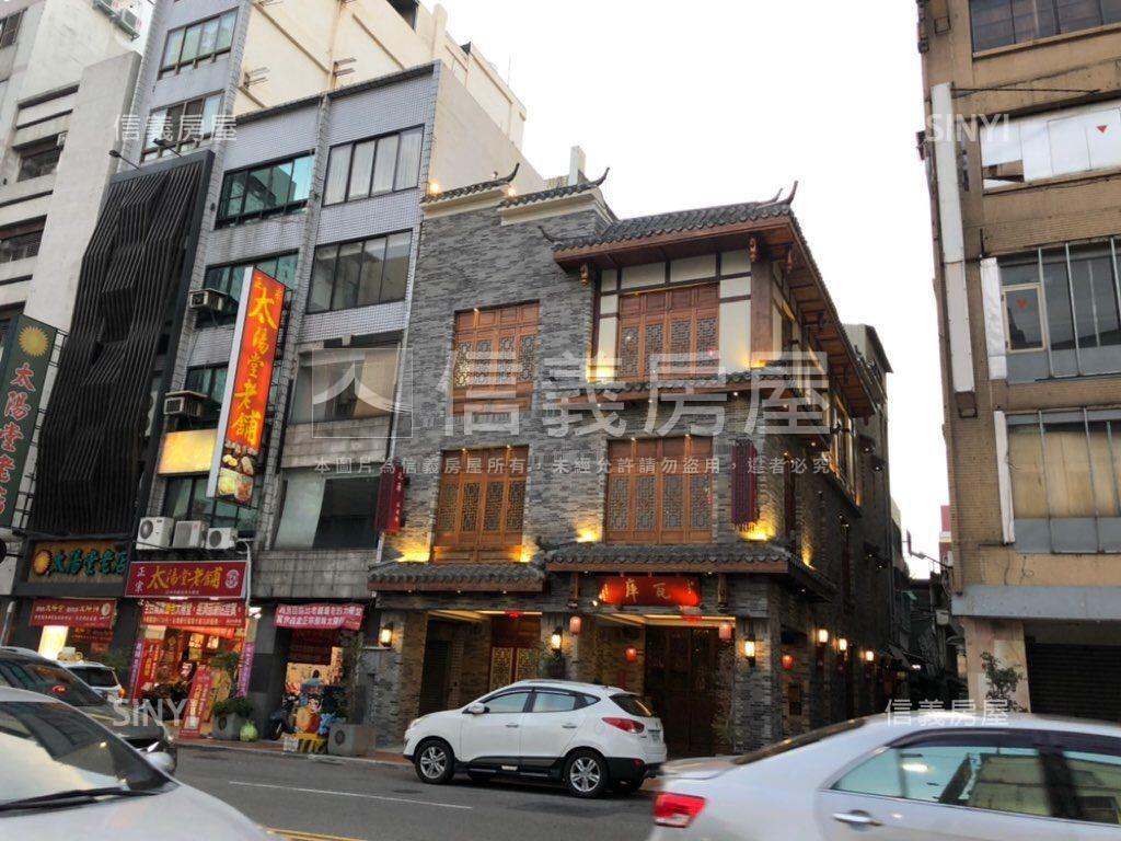綠川民族路美麗收租大角店房屋室內格局與周邊環境