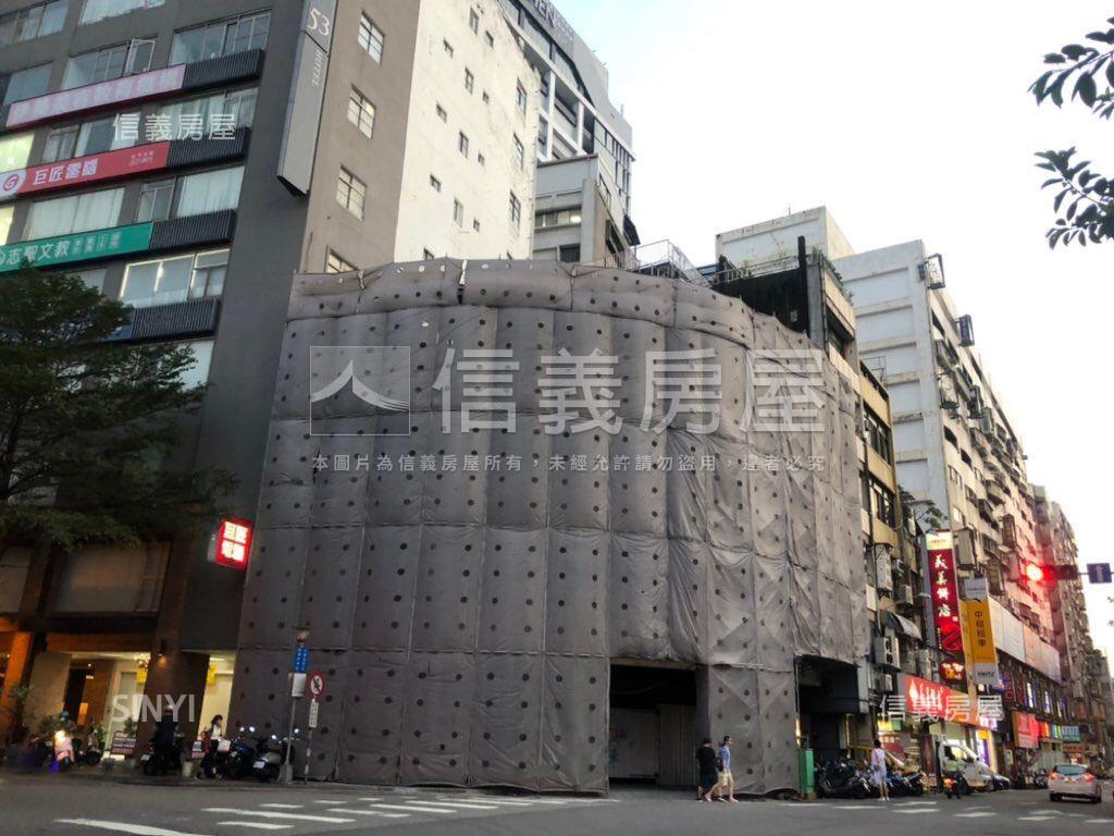 綠川民族路美麗收租大角店房屋室內格局與周邊環境