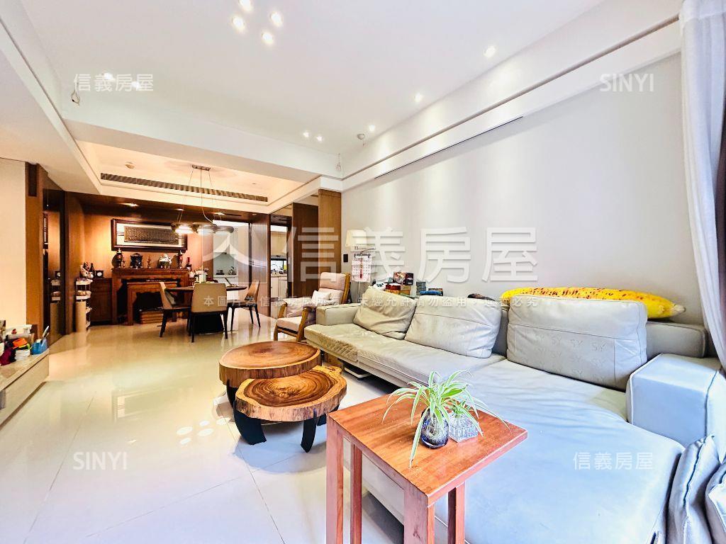 山景映簾☆湖山妍經典四房房屋室內格局與周邊環境