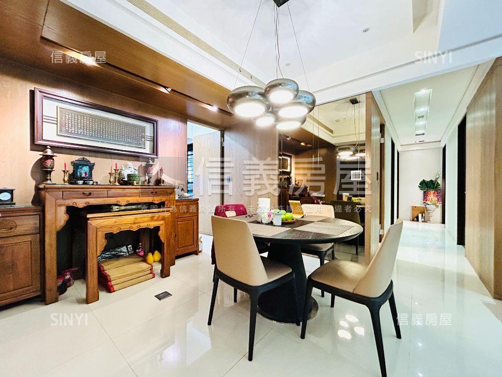 山景映簾☆湖山妍經典四房房屋室內格局與周邊環境