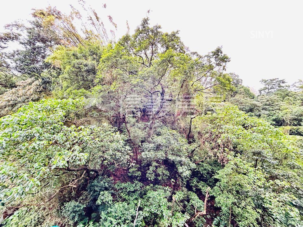 山景映簾☆湖山妍經典四房房屋室內格局與周邊環境