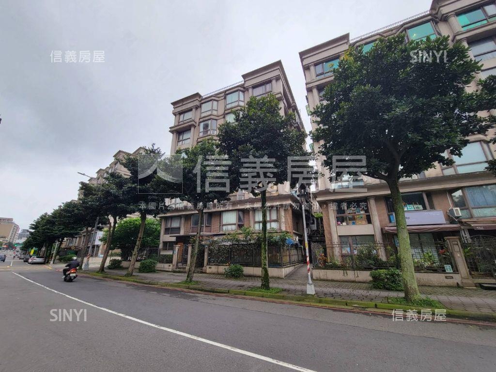 蛇麼都順利林口店面房屋室內格局與周邊環境