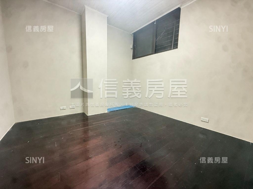 京城亮麗美３房房屋室內格局與周邊環境