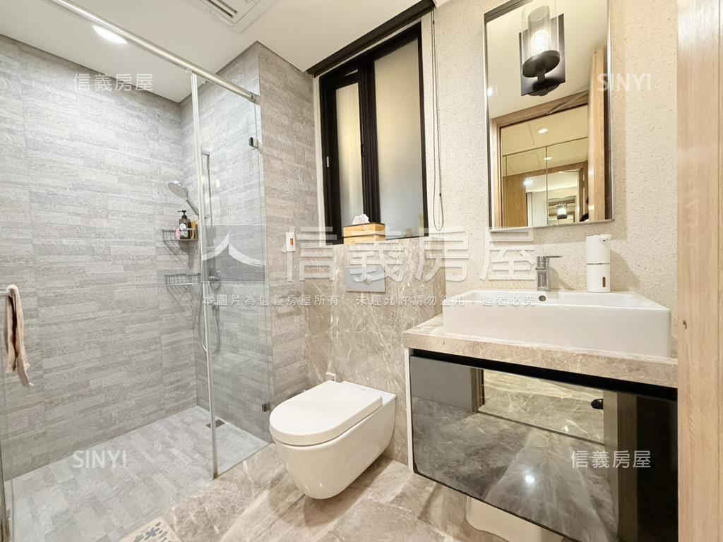 再一間紐約之星裝潢豪邸房屋室內格局與周邊環境