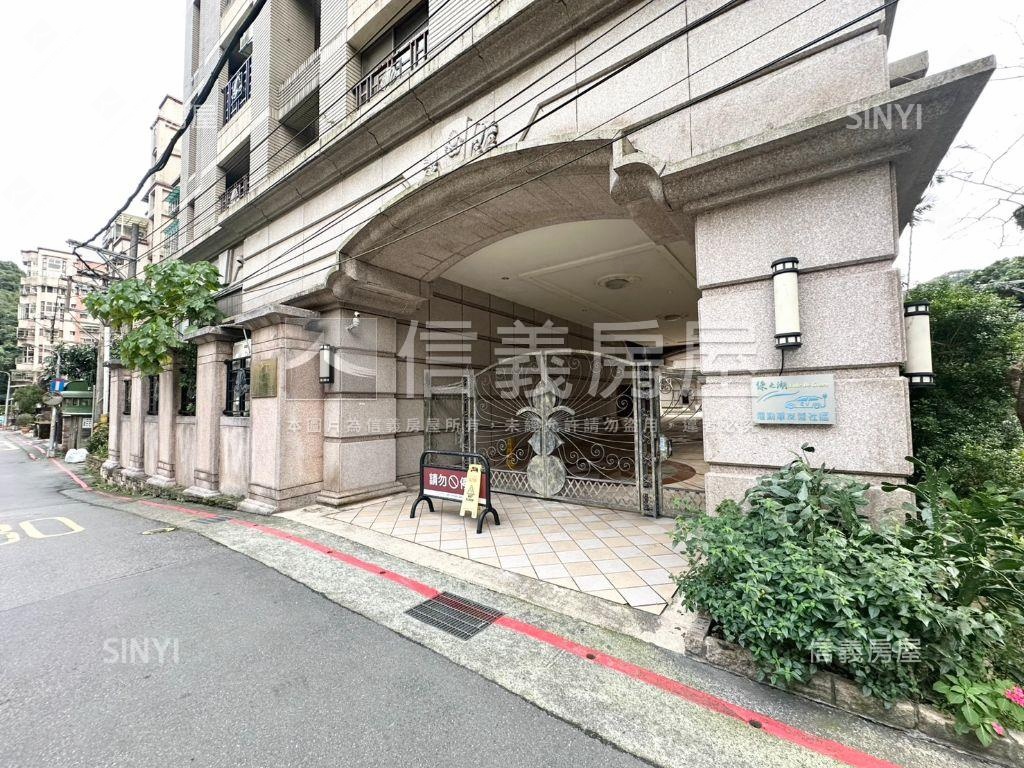 綠之湖綠意三房坡平車位房屋室內格局與周邊環境