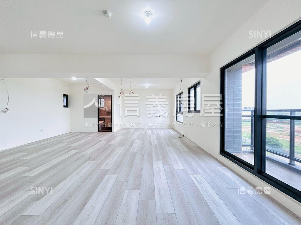 面領航北路景觀大坪數房屋室內格局與周邊環境