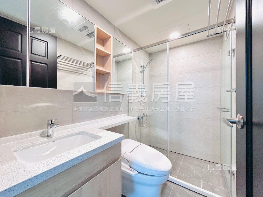 面領航北路景觀大坪數房屋室內格局與周邊環境
