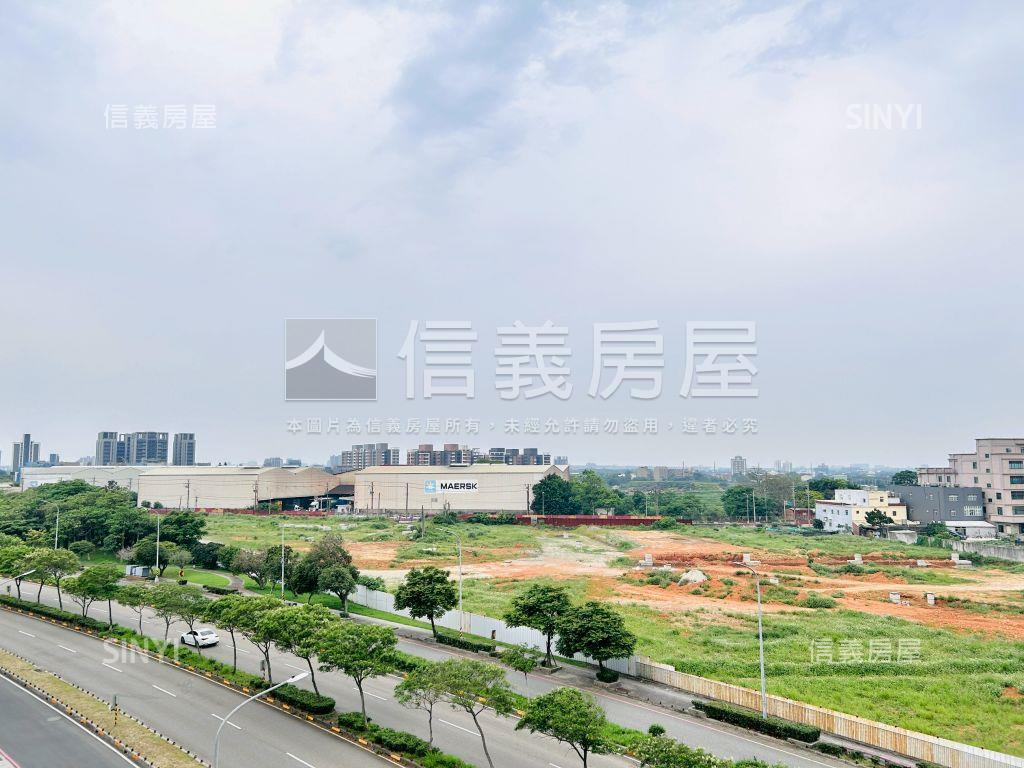面領航北路景觀大坪數房屋室內格局與周邊環境