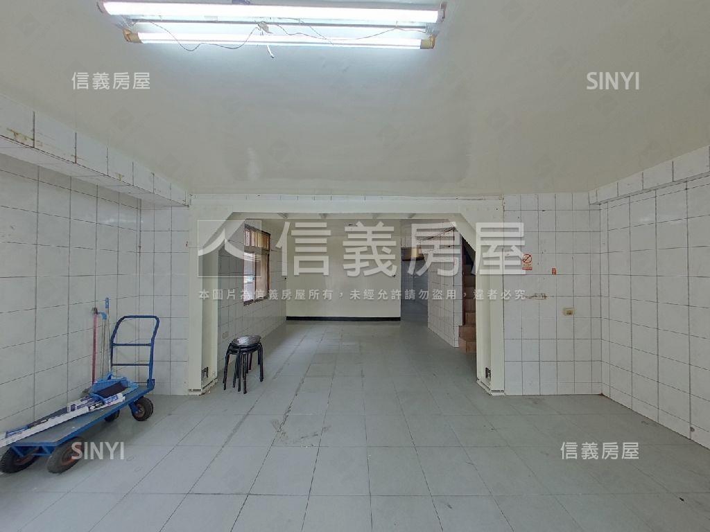 富山邊間明亮透天房屋室內格局與周邊環境