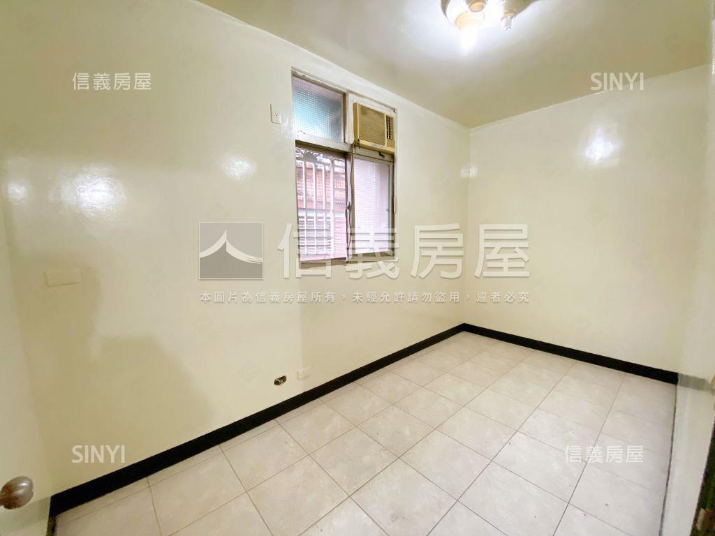 富山邊間明亮透天房屋室內格局與周邊環境