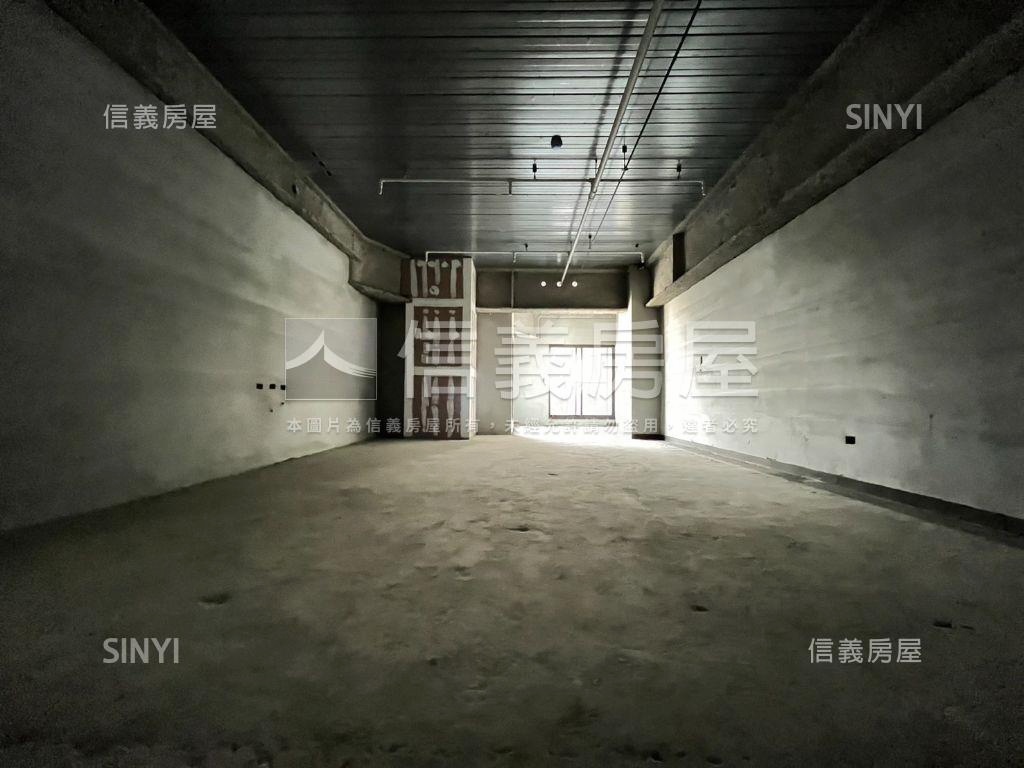 首選華人匯Ａ２豪邸雙平車房屋室內格局與周邊環境