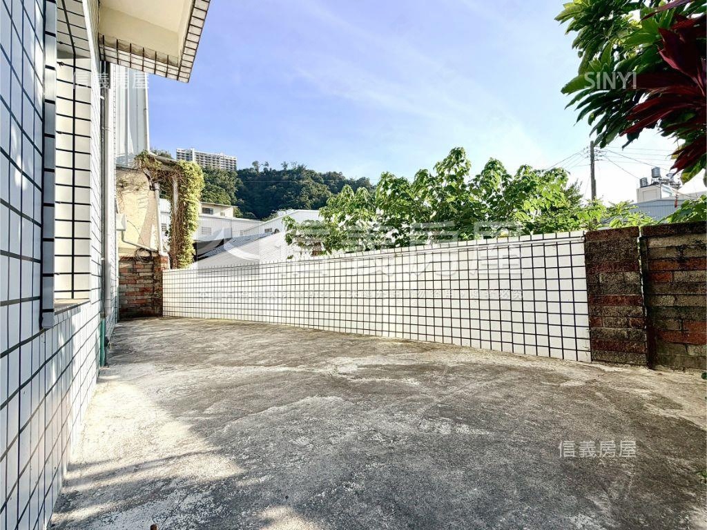 富翁必看精裝潢透天房屋室內格局與周邊環境