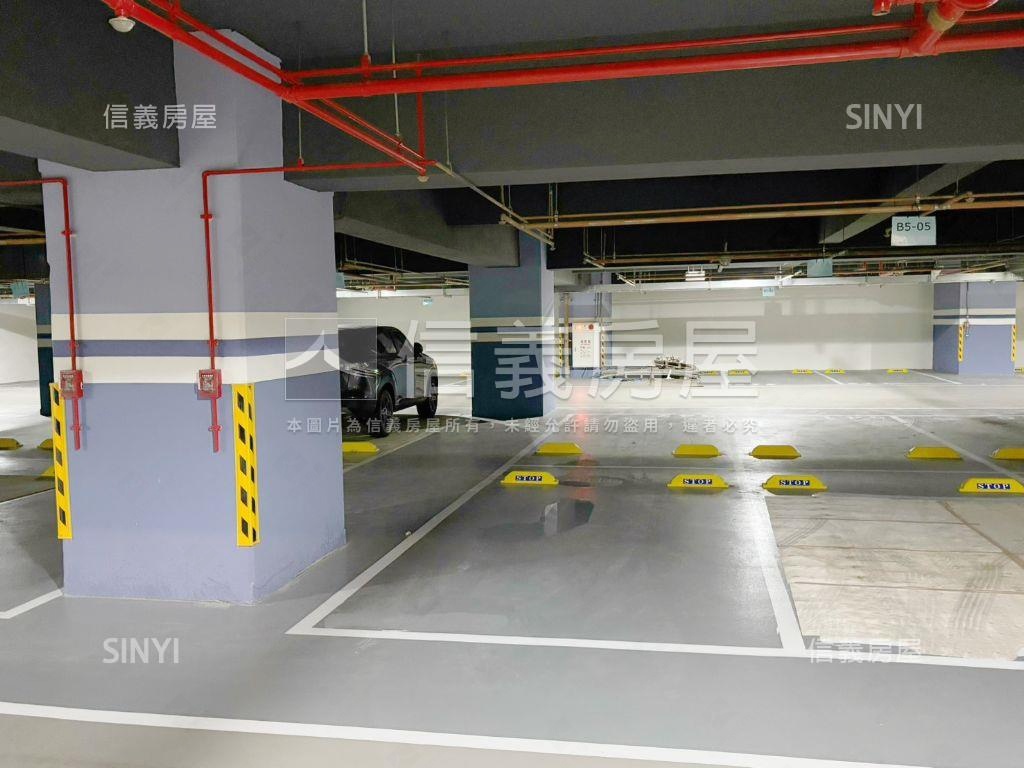 皇普莊園邊間三房先看這間房屋室內格局與周邊環境