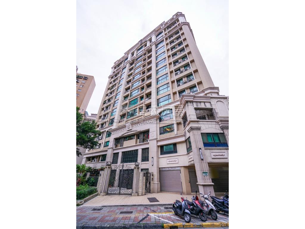 布拉格真美兩房房屋室內格局與周邊環境
