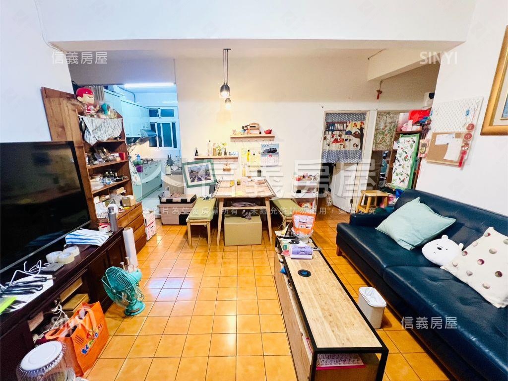 中和自強免爬高美寓房屋室內格局與周邊環境