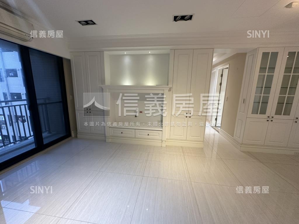 中港觀邸美麗３房雙平車房屋室內格局與周邊環境