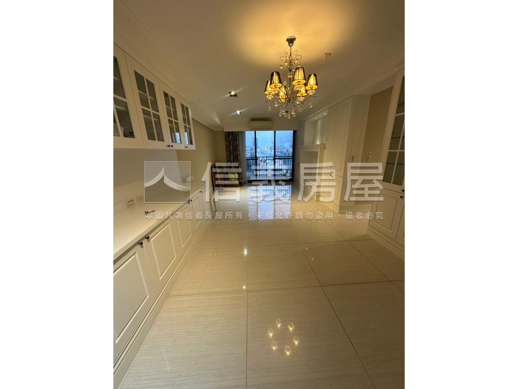 中港觀邸美麗３房雙平車房屋室內格局與周邊環境