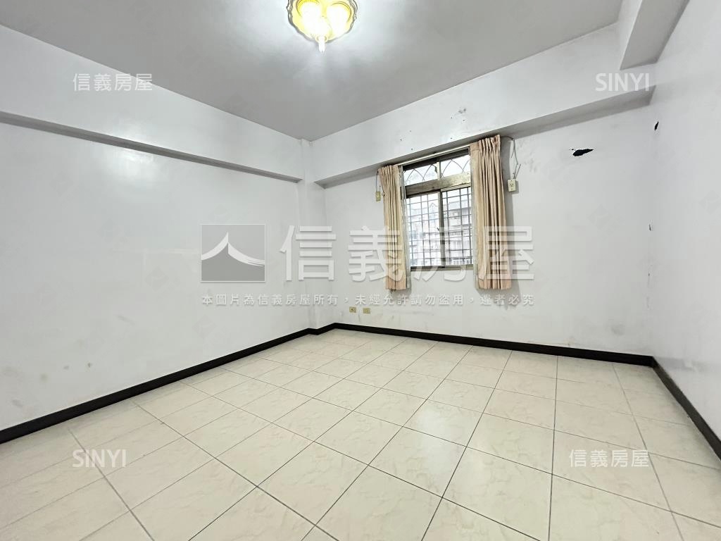 近南科三房平車房屋室內格局與周邊環境