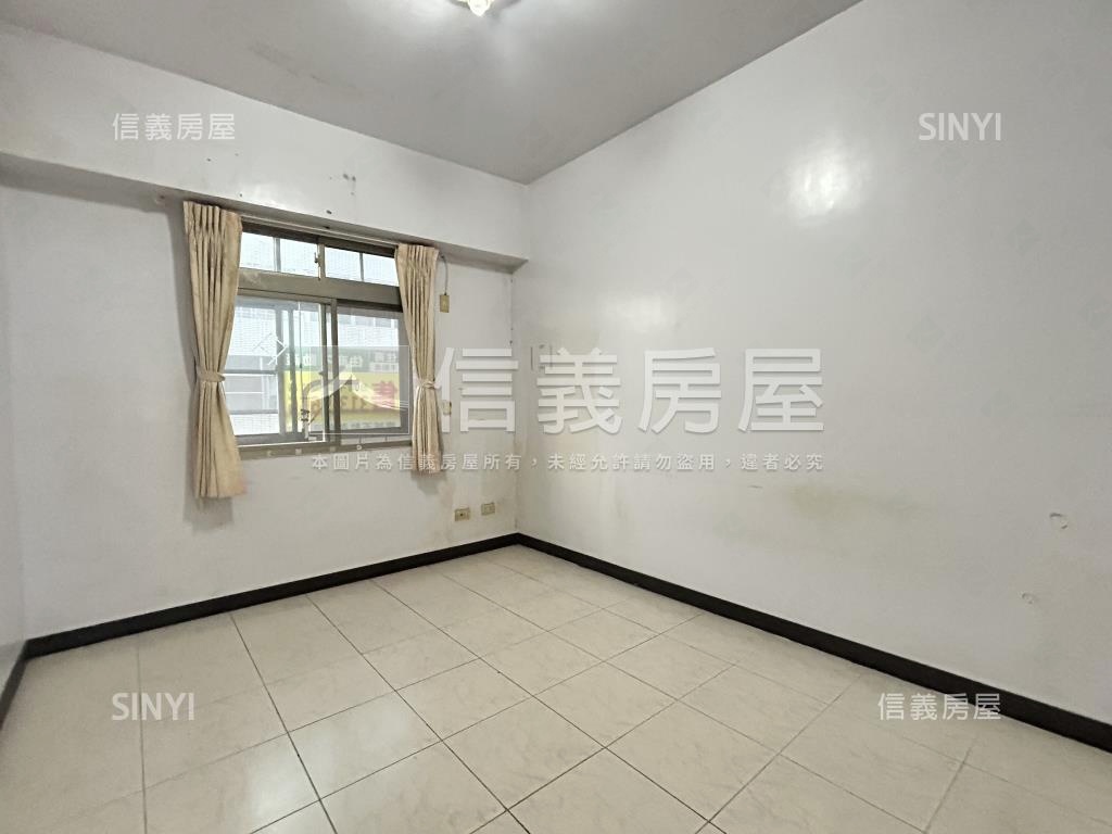 近南科三房平車房屋室內格局與周邊環境