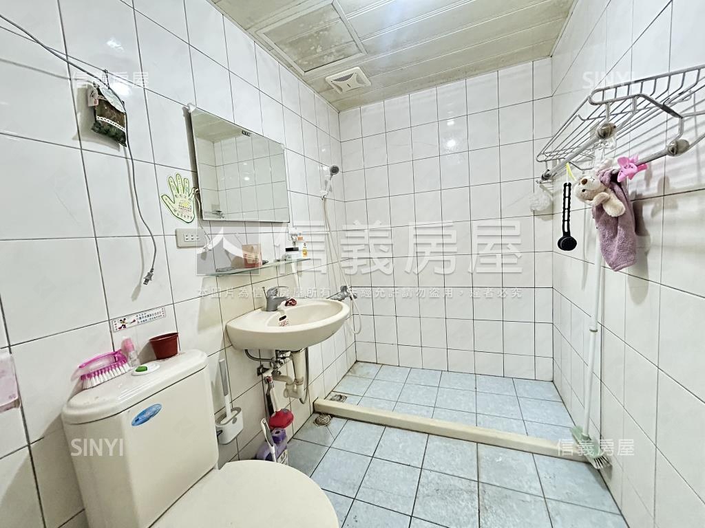 近南科三房平車房屋室內格局與周邊環境