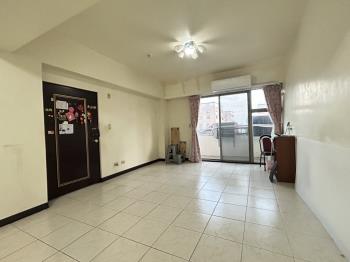 近南科三房平車