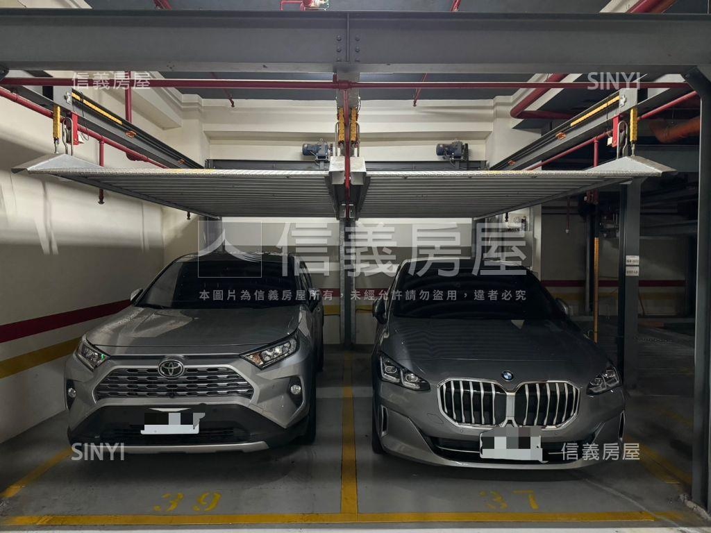 彩色羅馬車位１房屋室內格局與周邊環境