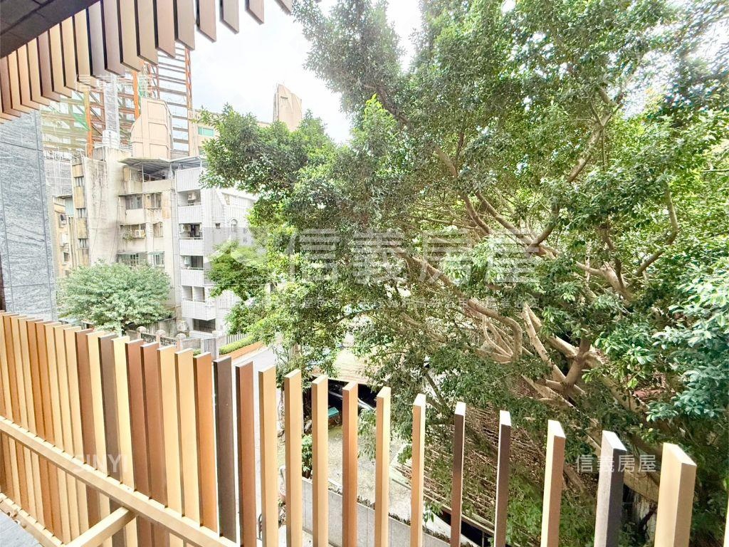 大新碩泰順金華新電梯三房房屋室內格局與周邊環境