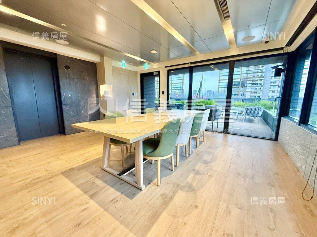 大新碩泰順金華新電梯三房房屋室內格局與周邊環境