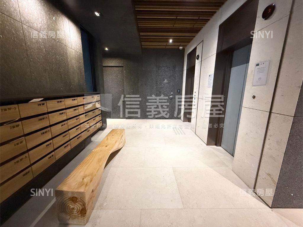 大新碩泰順金華新電梯三房房屋室內格局與周邊環境