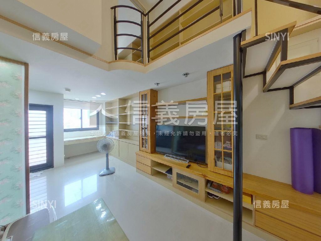 高鐵區紐約紐約附車位房屋室內格局與周邊環境