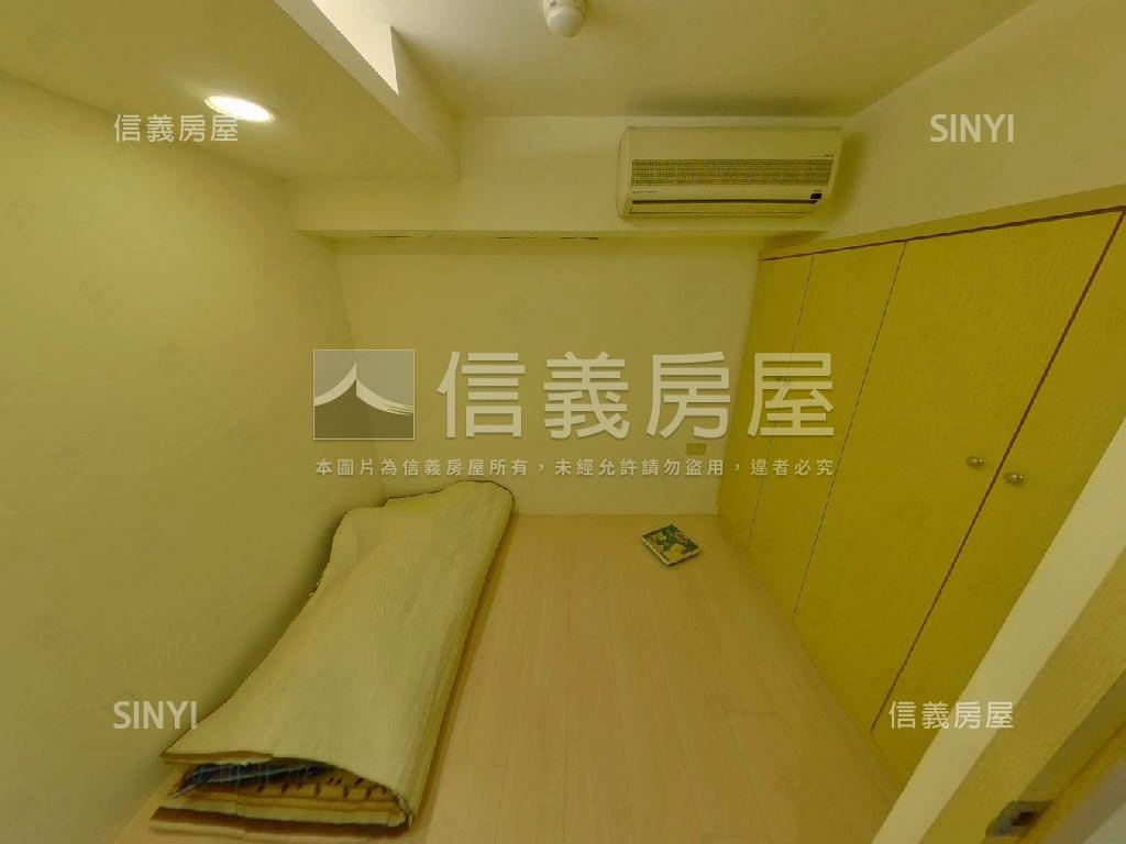 高鐵區紐約紐約附車位房屋室內格局與周邊環境