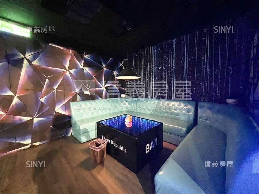 知名夜店純一樓房屋室內格局與周邊環境