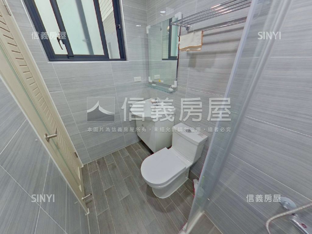 稀有兩房兩衛有車位房屋室內格局與周邊環境