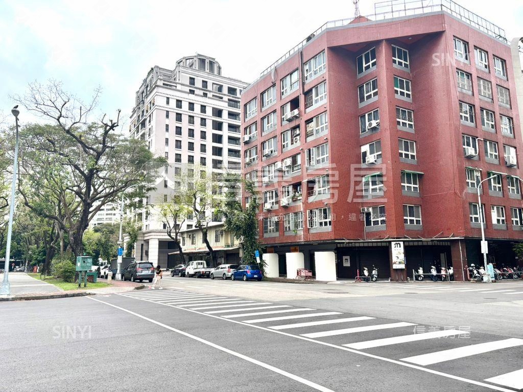 近未來藍線園道美屋房屋室內格局與周邊環境