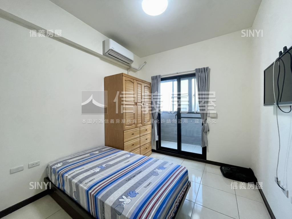 安南稀有約４年店面透天房屋室內格局與周邊環境