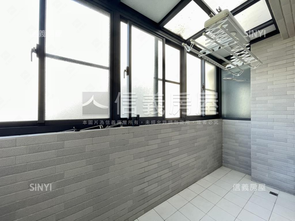 安南稀有約４年店面透天房屋室內格局與周邊環境