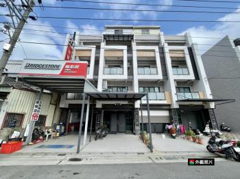 安南稀有約４年店面透天