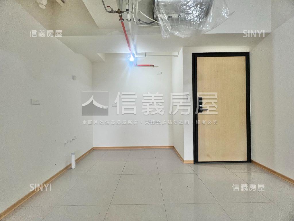 星野沐石邊間三房加車位房屋室內格局與周邊環境