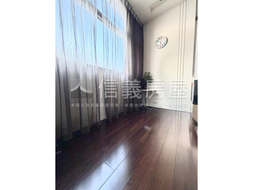 漢皇河景邊間採光佳房屋室內格局與周邊環境