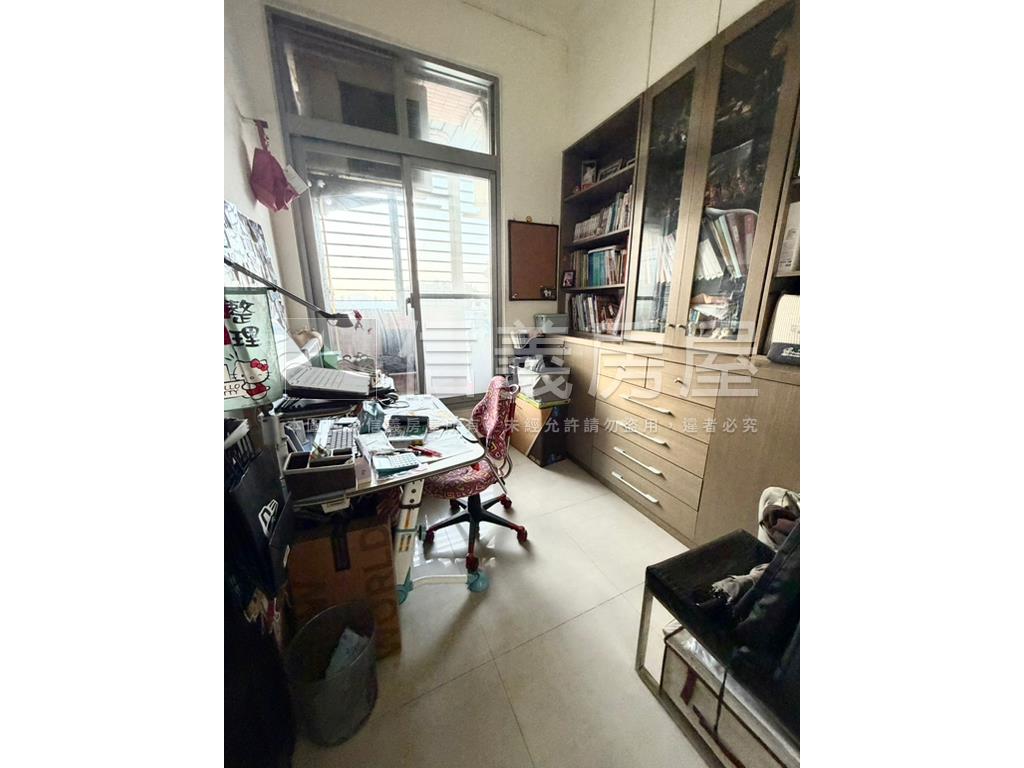 漢皇河景邊間採光佳房屋室內格局與周邊環境