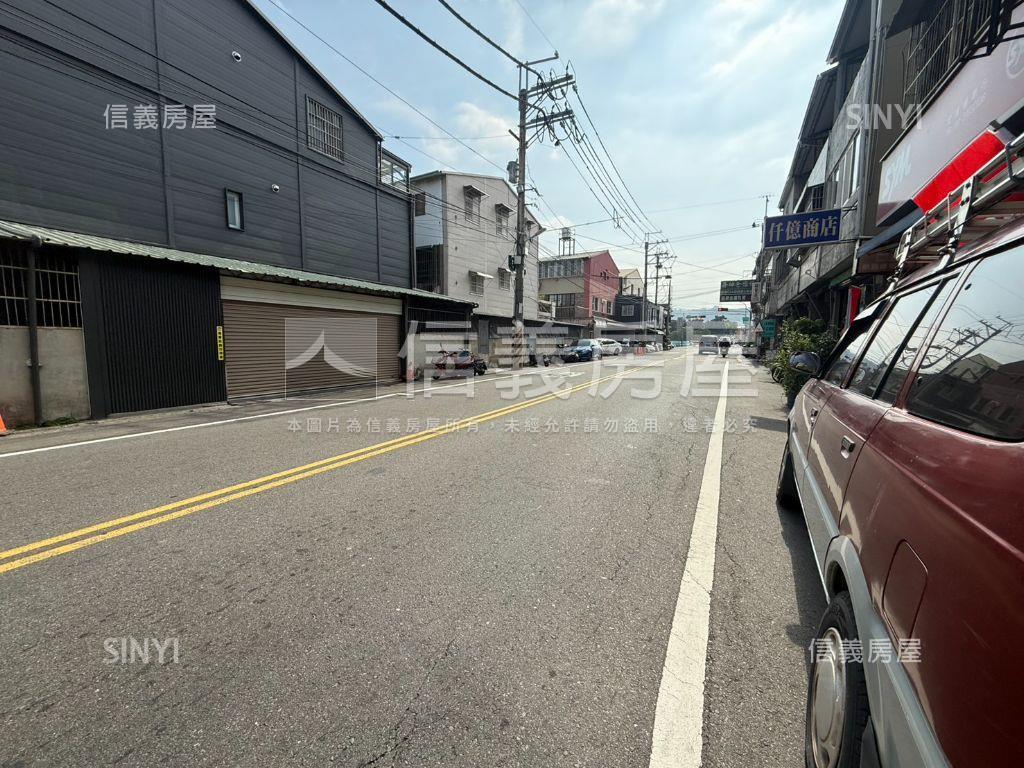 精華八米臨路店面透天房屋室內格局與周邊環境