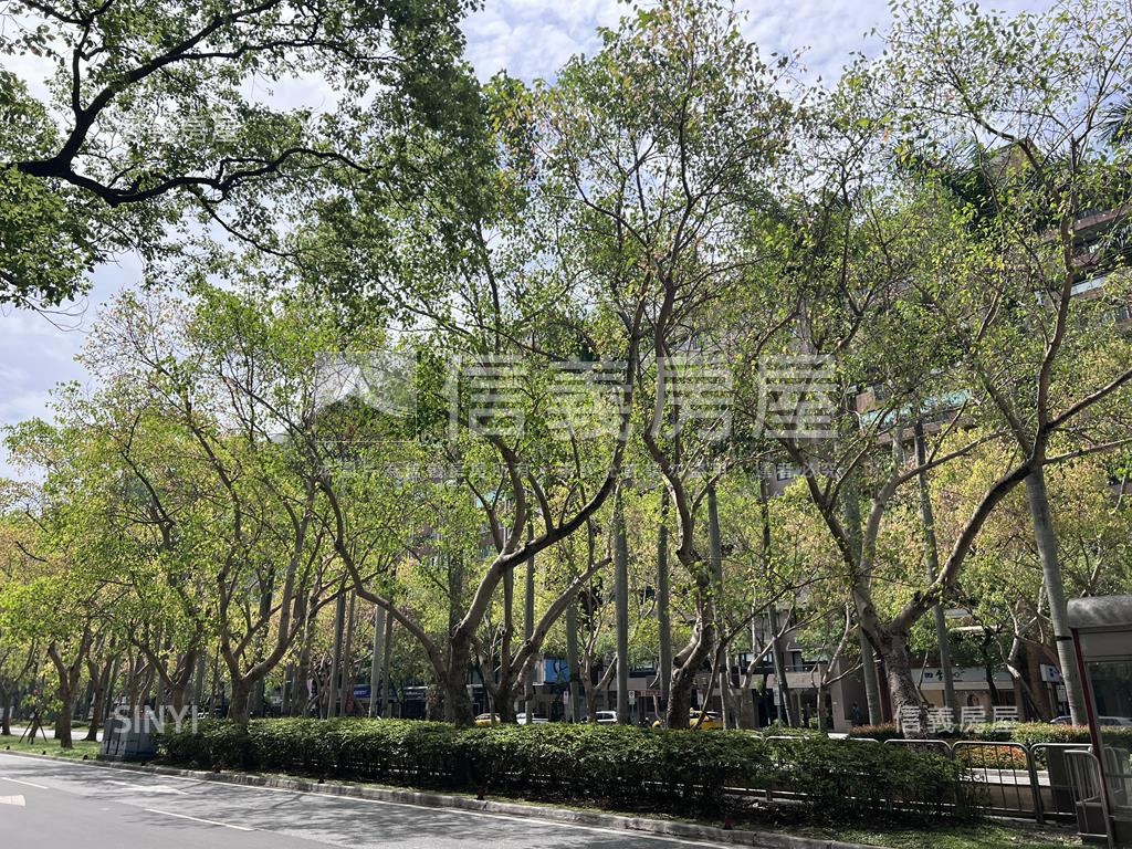 近國館桓邦翠亨３房車位房屋室內格局與周邊環境