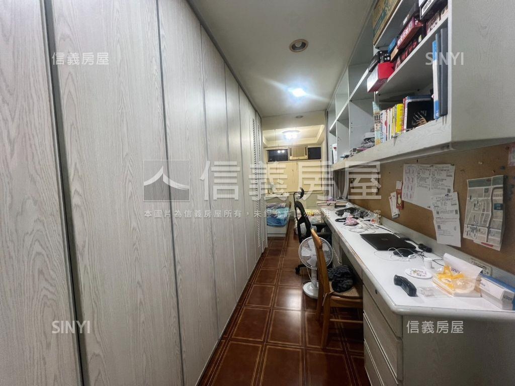 江子翠正文化路稀有聖品房屋室內格局與周邊環境