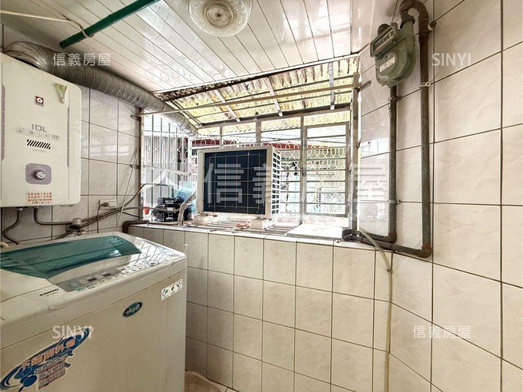 大坪林捷運站小資起家厝房屋室內格局與周邊環境