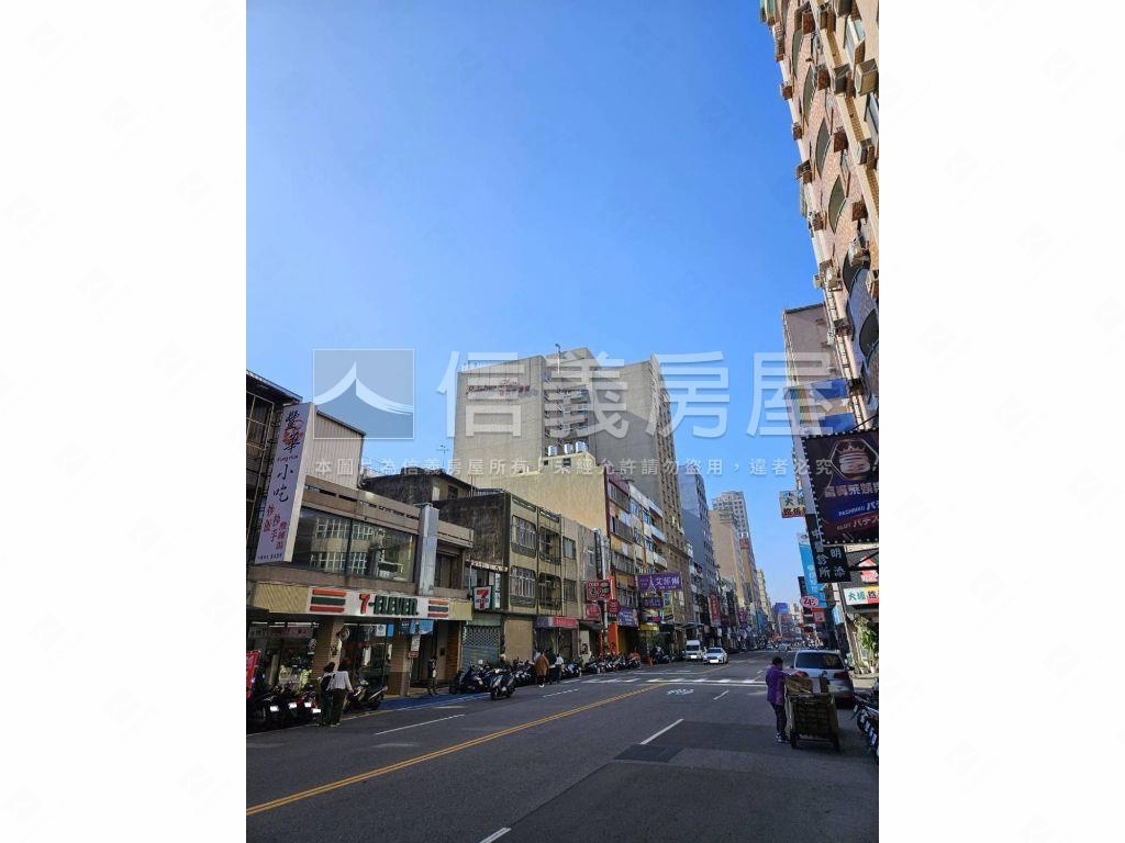 新竹巨城民生角間店面房屋室內格局與周邊環境
