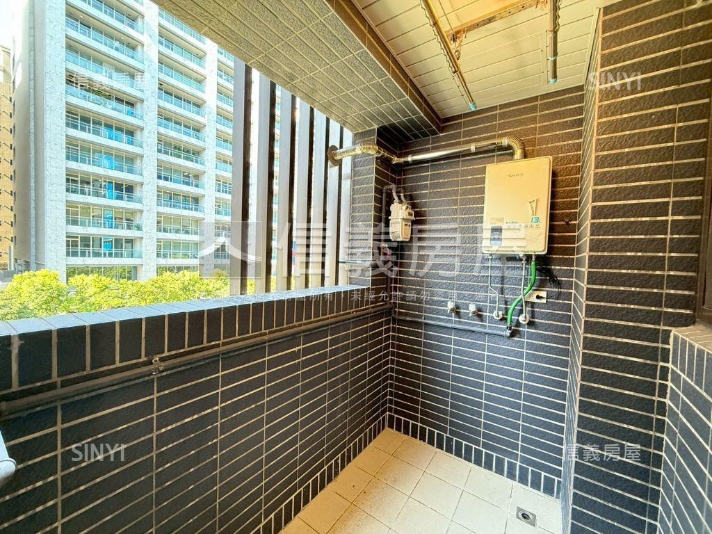 樹梢美景大河戀房屋室內格局與周邊環境