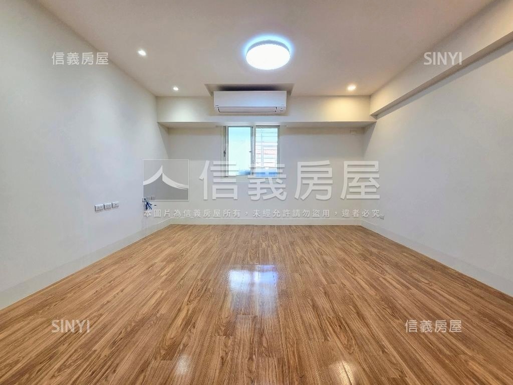 安居３房電梯新裝潢房屋室內格局與周邊環境