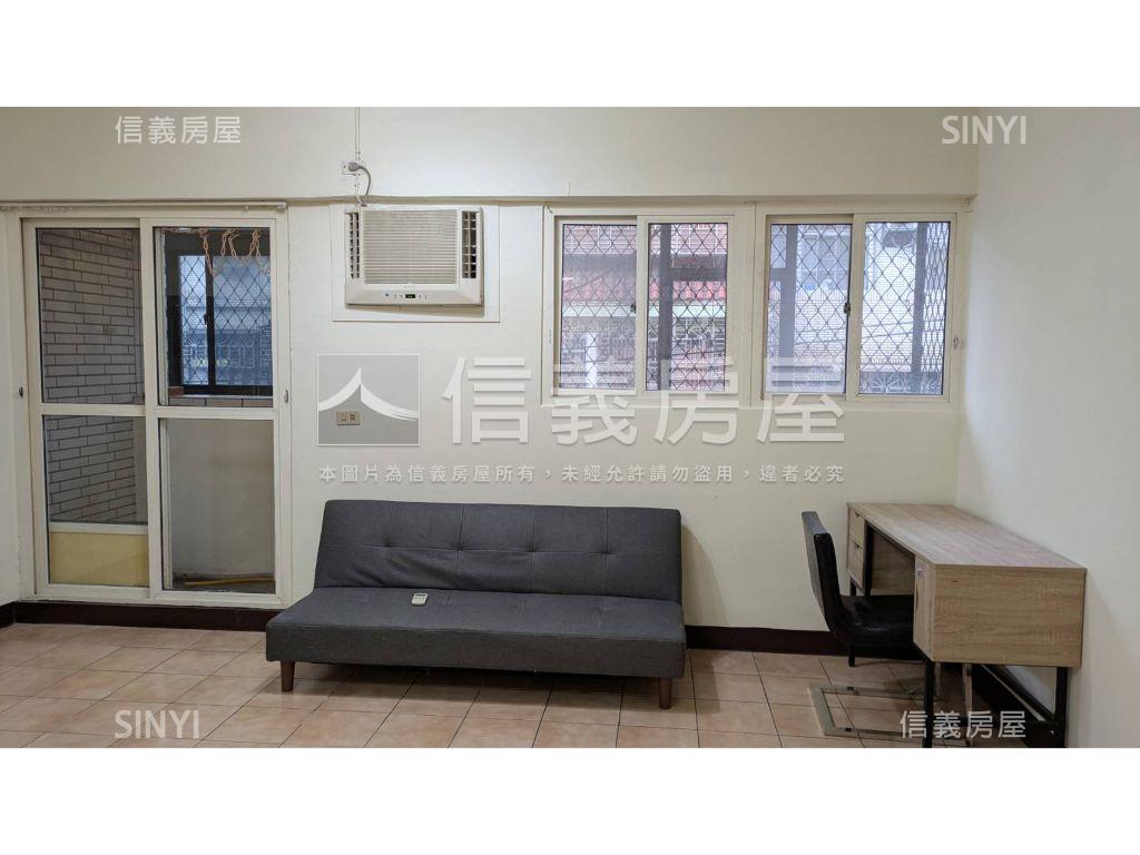 藍天白雲稀有透天店面房屋室內格局與周邊環境