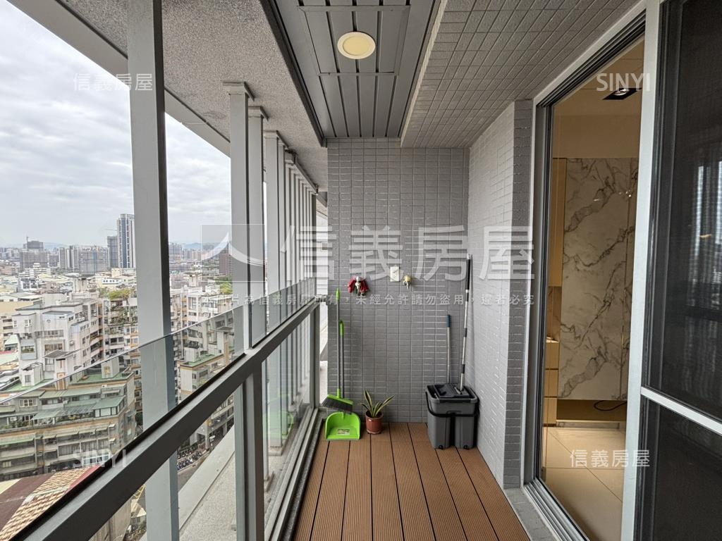 高樓層世紀雙星質感裝潢戶房屋室內格局與周邊環境